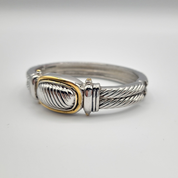 Vintage Two Tone Cable Hinged Bangle Bracelet Silver Gold Tone Chunky Cuff - Picture 2 of 14